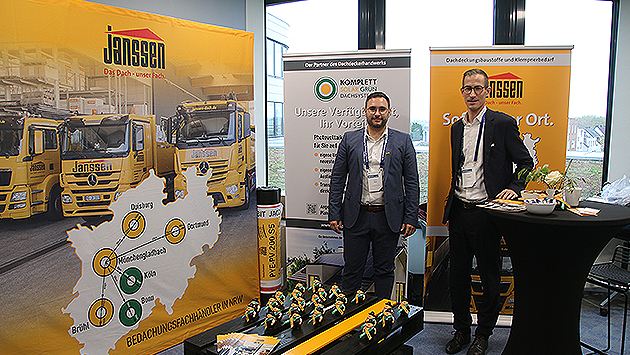 Stand des Mönchengladbacher Unternehmens H. Janssen & Co. KG auf dem Karrieretag der Familienunternehmen 2024 auf dem SMS Campus